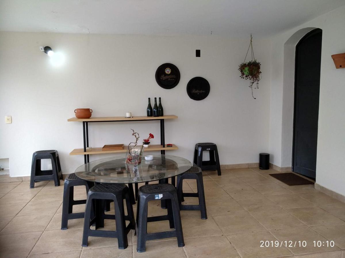 Casa 230 - Pousada & Hostel Пирасикаба Екстериор снимка